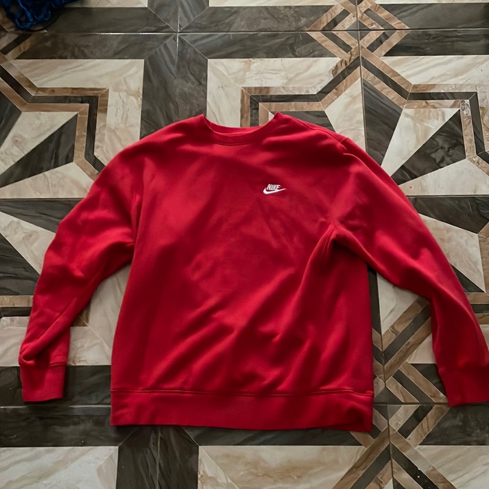 Nike sweatshirt